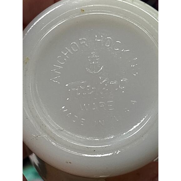 Fire King Tony The Tiger Pair of Mugs Anchor Hocking Made in USA Vintage - Picture 8 of 8